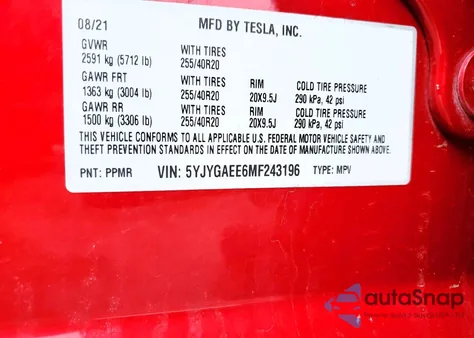 2021 Tesla Model Y z USA, uszkodzony, nr VIN 5YJYGAEE6MF243196